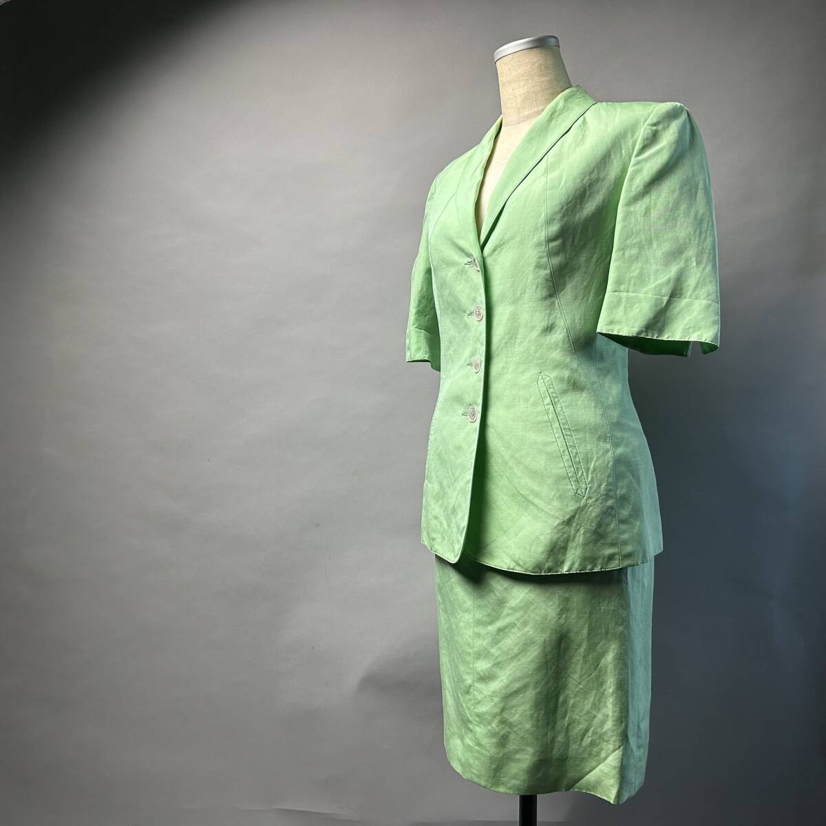 クリーニング済 HERMES エルメス スーツ セットアップ スカート ジャケット フランス ヴィンテージ エメラルドグリーン系 拍卖