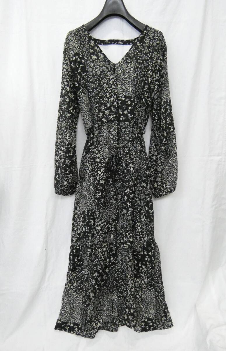 ▼Discoat/ディスコート▼シフォンワンピース 前ボタン開き ヒモベルト付/F/黒・花柄拍卖