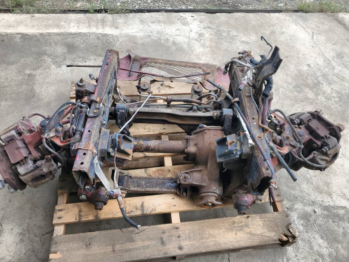 三菱 キャンター 4WD FG系 フロント 足回り デフ ブレーキなど拍卖