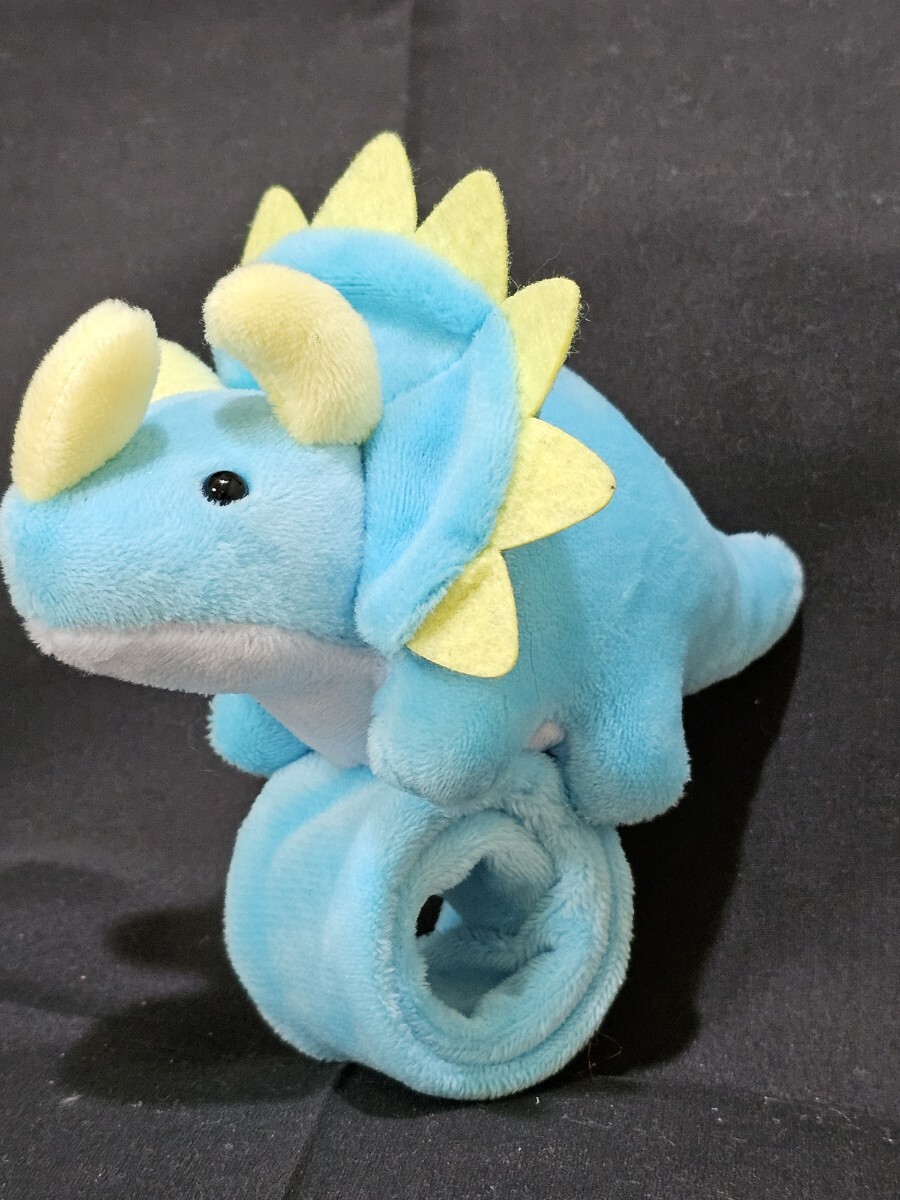 トリケラトプス ぬいぐるみ くるりんベルト拍卖