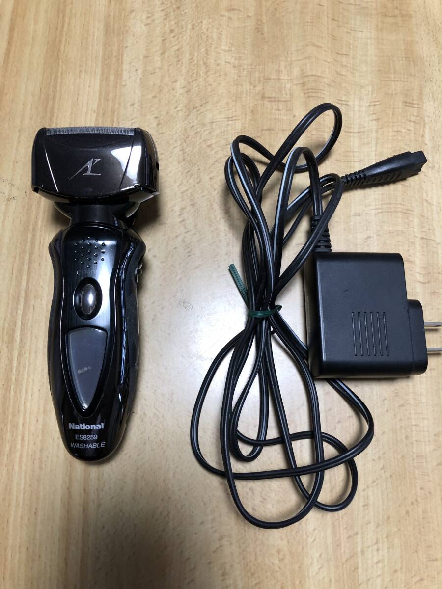 パナソニック 髭剃り 電動シェーバー ラムダッシュ ES8259拍卖