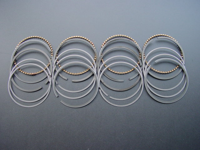 8617■ゼファー400 ピストンリングセット(ノーマル)※4個セット ZEPHYR拍卖