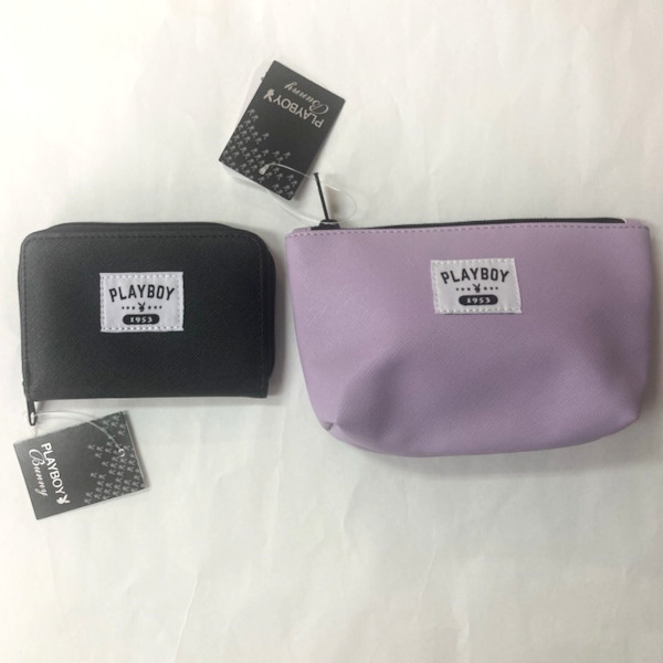即決新品 プレイボーイ ポーチ 名刺入れ 2点セット 小銭入れ ラベンダー ブラック 送料無料 PLAY BOY拍卖