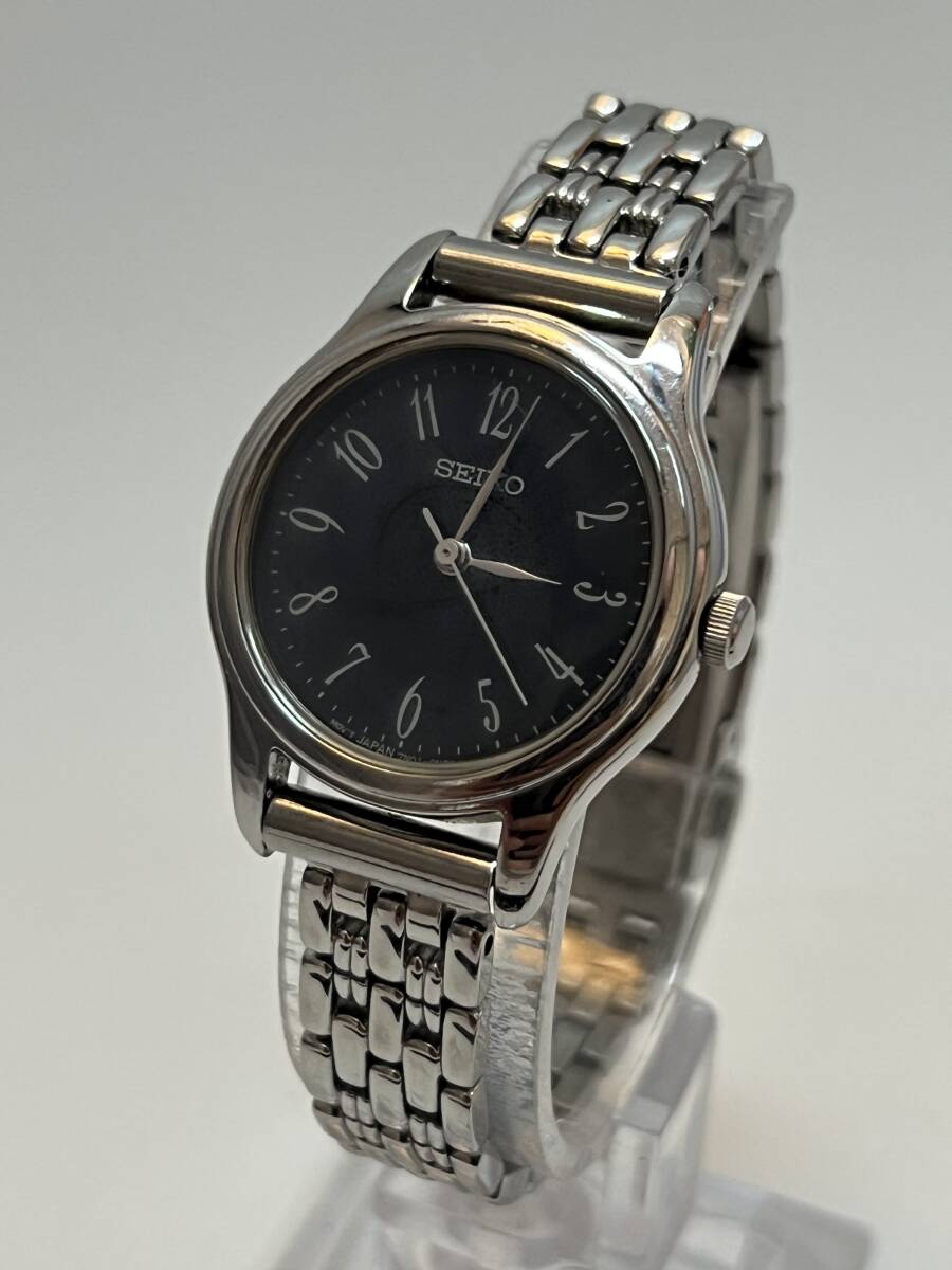 動作未確認 SEIKO セイコー クォーツ 3針 7N01-0DF0 女性用 レディース 腕時計 黒文字盤拍卖