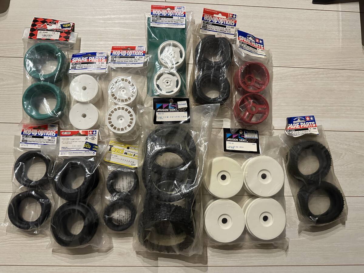 タミヤ他 タイヤ/ホイール 種類色々 まとめて 未開封品 拍卖