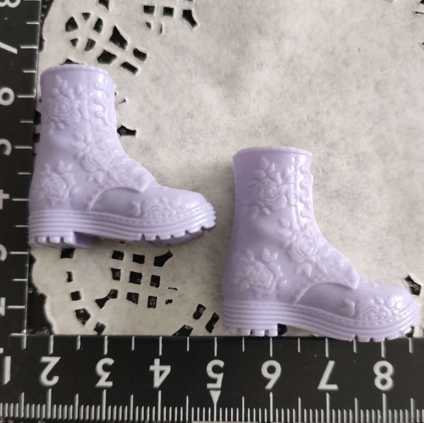 5r913 ドール用 パープル 薔薇 型押し ショートブーツ ジェニー リカちゃん momoko ネオブライス バービー 靴 シューズ拍卖