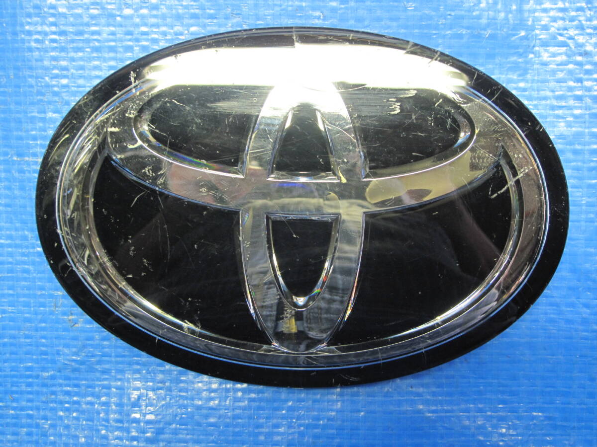 G トヨタ 50系 RAV4 50系 後期 プリウス 70系 カムリ フロント エンブレム ミリ波レーダー 53141-42030/53141-0R110 拍卖
