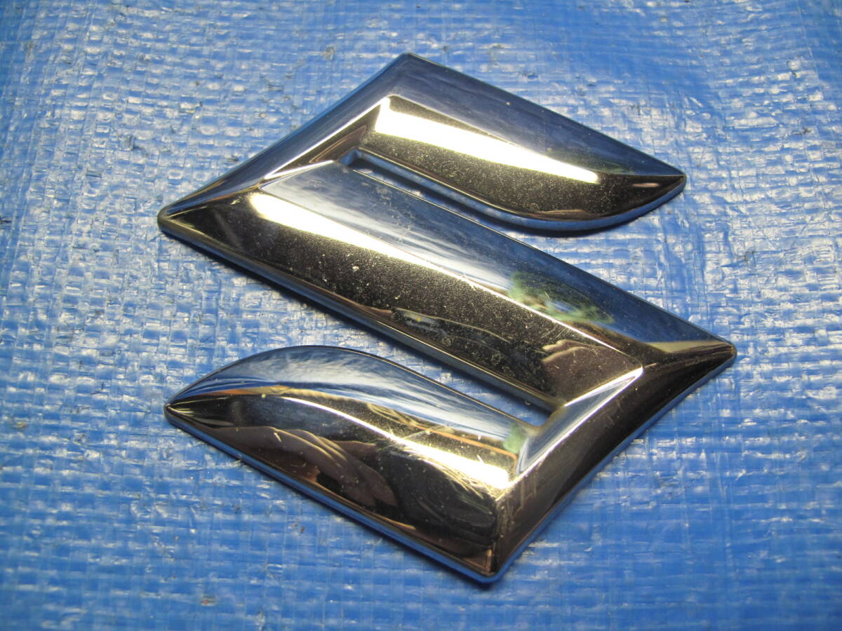 G スズキ 純正 フロントエンブレム アルト ワゴンR SUZUKI ジムニー 54GC拍卖