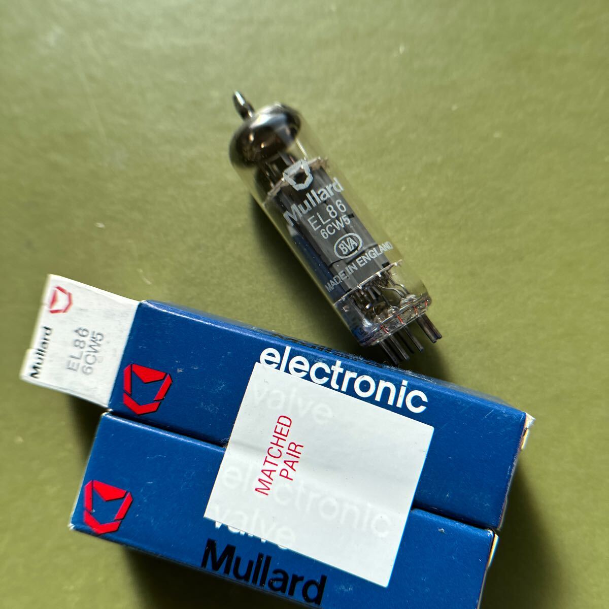 ペア NOS 真空管 6CW5 EL86 出力管 Mullard England パワー アンプ 電圧 電力 増幅 ドライバー 6BQ5 似拍卖