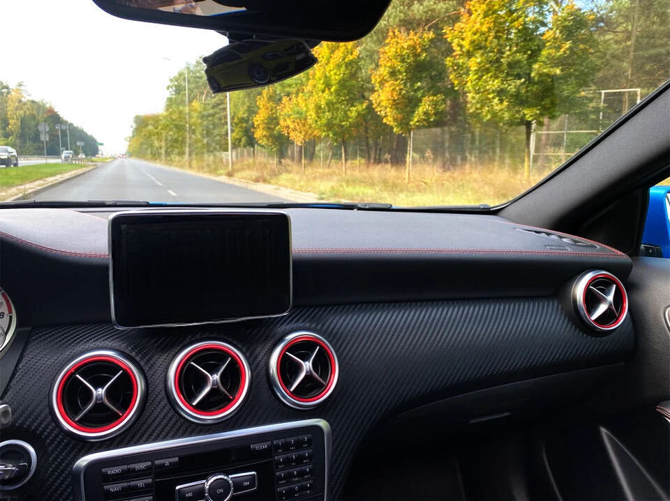 デザイン性UP♪ メルセデス ベンツ レッド エアコンダクト リング W117 X117 CLA180 CLA250 CLA45 シューティングブレーク CLAクラス拍卖