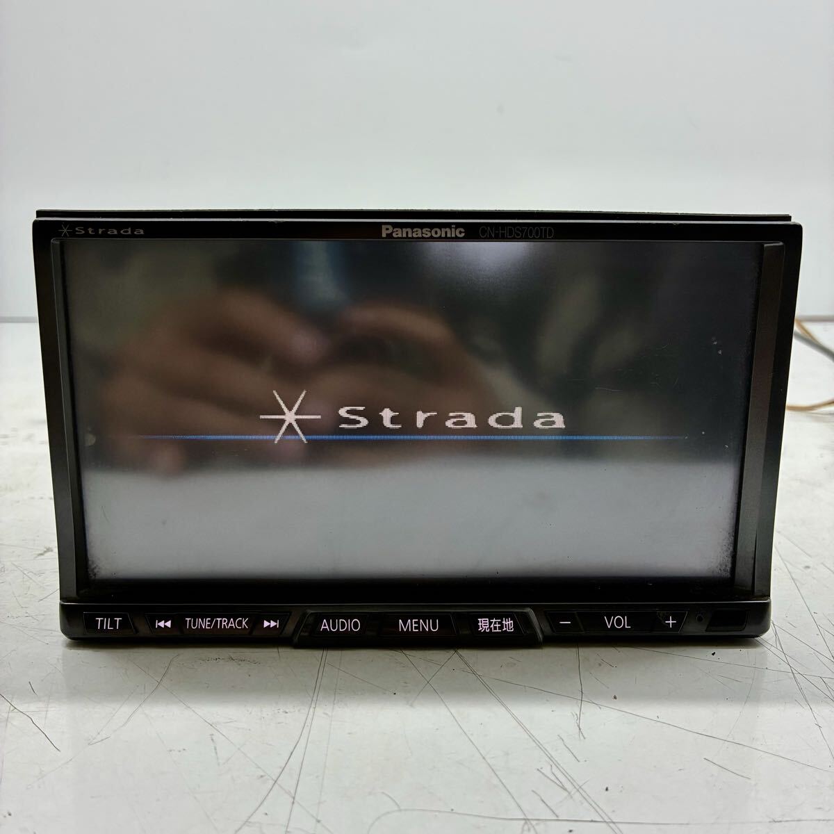 Panasonic パナソニック Strada ストラーダ 2DIN CN-HDS700TD カーナビ オーディオ チューナー ラジオ CD DVD HDD SD 簡易動作OK P71318拍卖