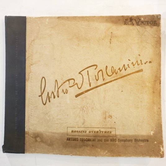 GY0799 レコード 「Rossini Overtures」Arturo Toscanini and the NBC Symphony Orchestra・4枚組拍卖