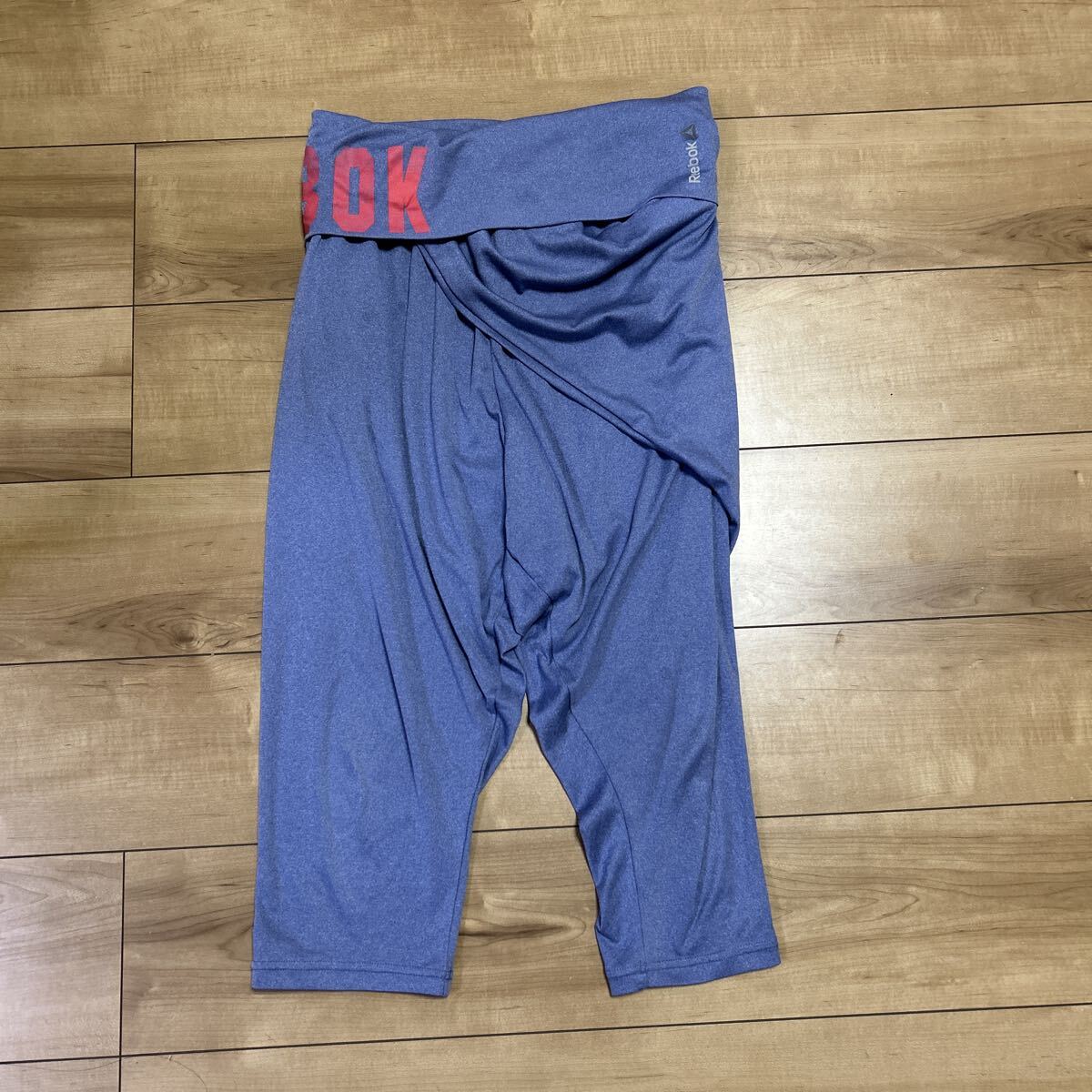 リーボック Reebok クロップド丈 サルエルパンツ Mサイズ ヨガ ジム スポーツ ストレッチ パンツ拍卖