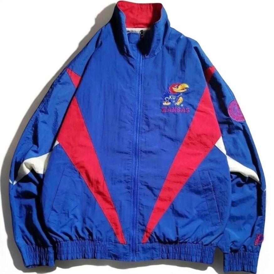90年代 PRO PLAYER ”KANSAS” カレッジ刺繍ナイロンジャケット カンザス・ジェイホークス ブルー メンズ S 古着 ヴィンテージ / A3103拍卖