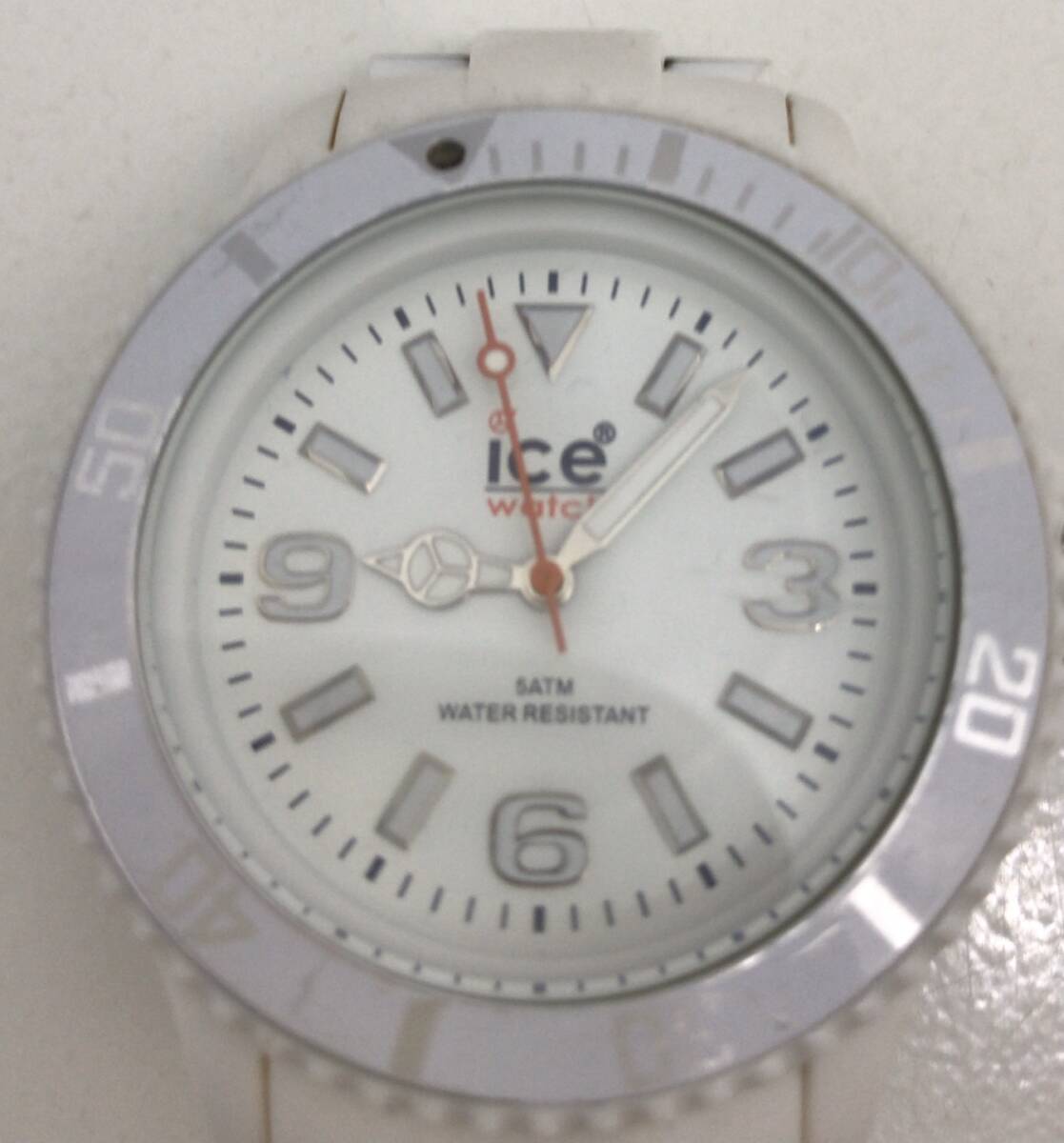 不動 動作未確認 ice watch 5ATM 腕時計 ホワイト レディース アイスウォッチ E8 拍卖