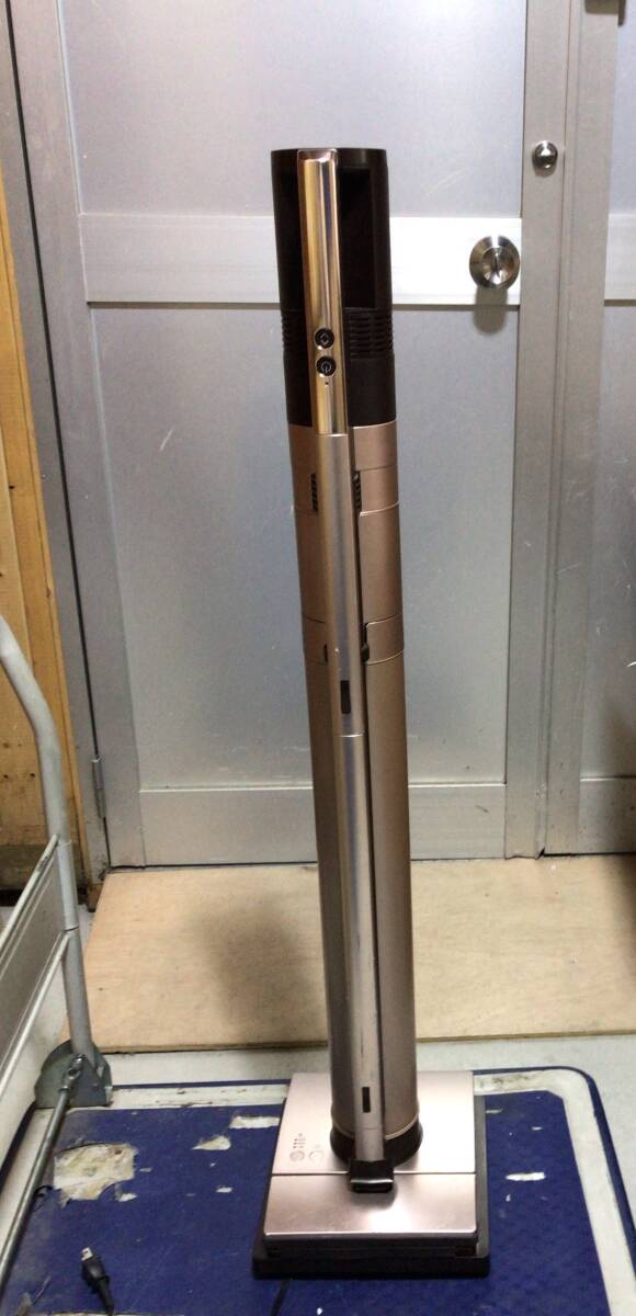 動作未確認 MITSUBISHI コードレススティッククリーナー 掃除機 HC-VXF30P‐N形 ピンクゴールド 三菱 M拍卖