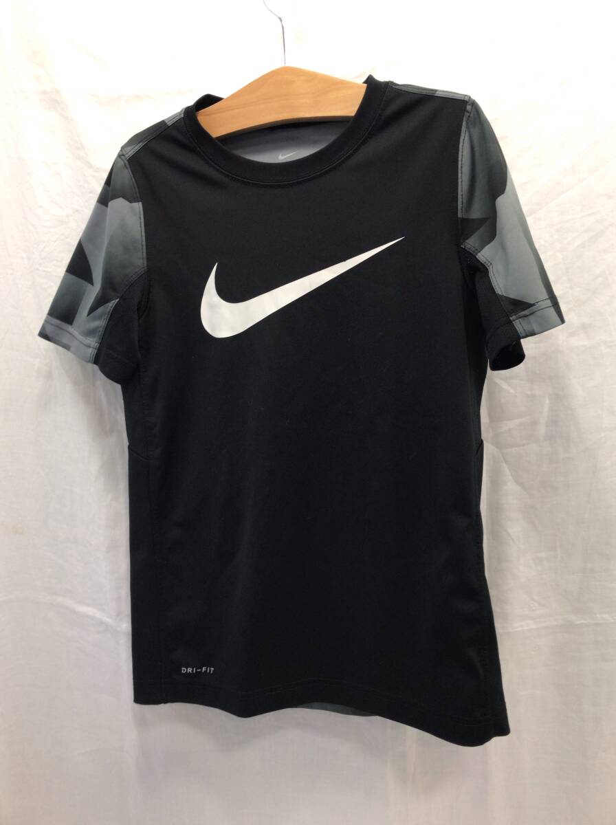 NIKE DRI FIT 半袖 Tシャツ ブラック Sサイズ キッズ 子ども 男の子 ナイキ ドライ フィット C7拍卖