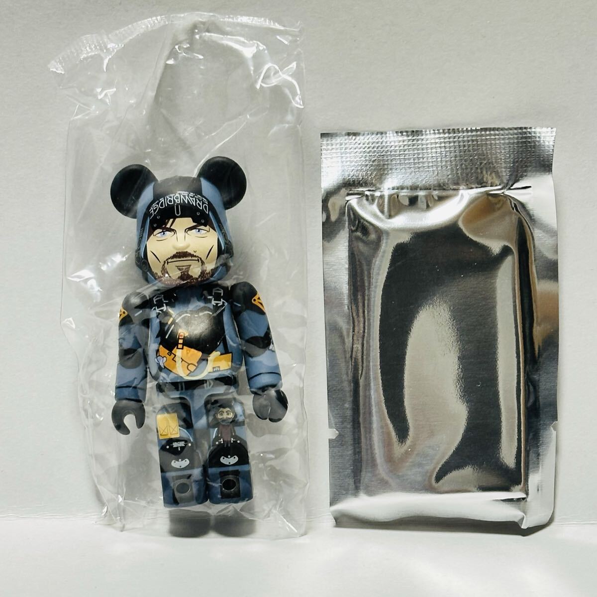 BE@RBRICK SERIES50 SF / DEATH STRANDING 2: ON THE BEACH拍卖