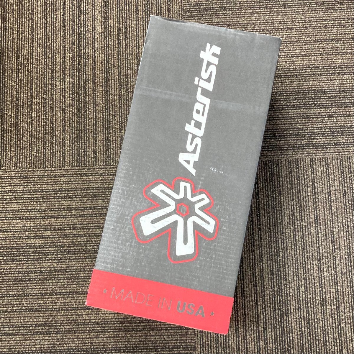 ☆新品未使用☆ASTERISK CARBON CELL PRO ニーブレース <左右セット> Lサイズ拍卖