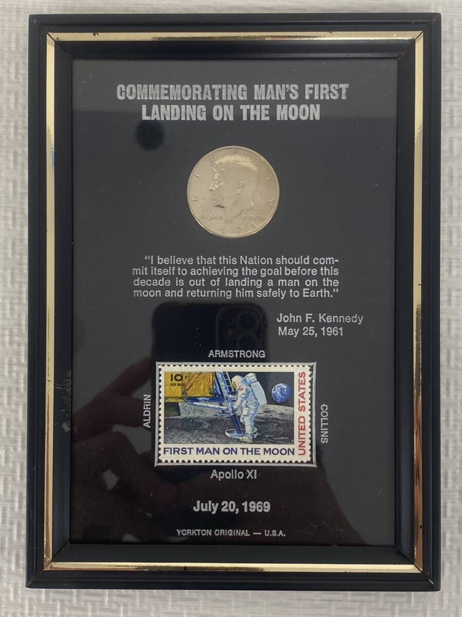 アポロ11号 月面着陸記念盾 記念切手 記念コイン付き (26)拍卖