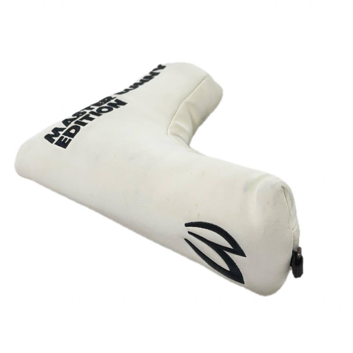 coco 中古 マスターバニーエディション MASTER BUNNY パターカバー 白 ホワイト ピン型 ロゴ刺しゅう レターパックプラス発送可 K021026拍卖