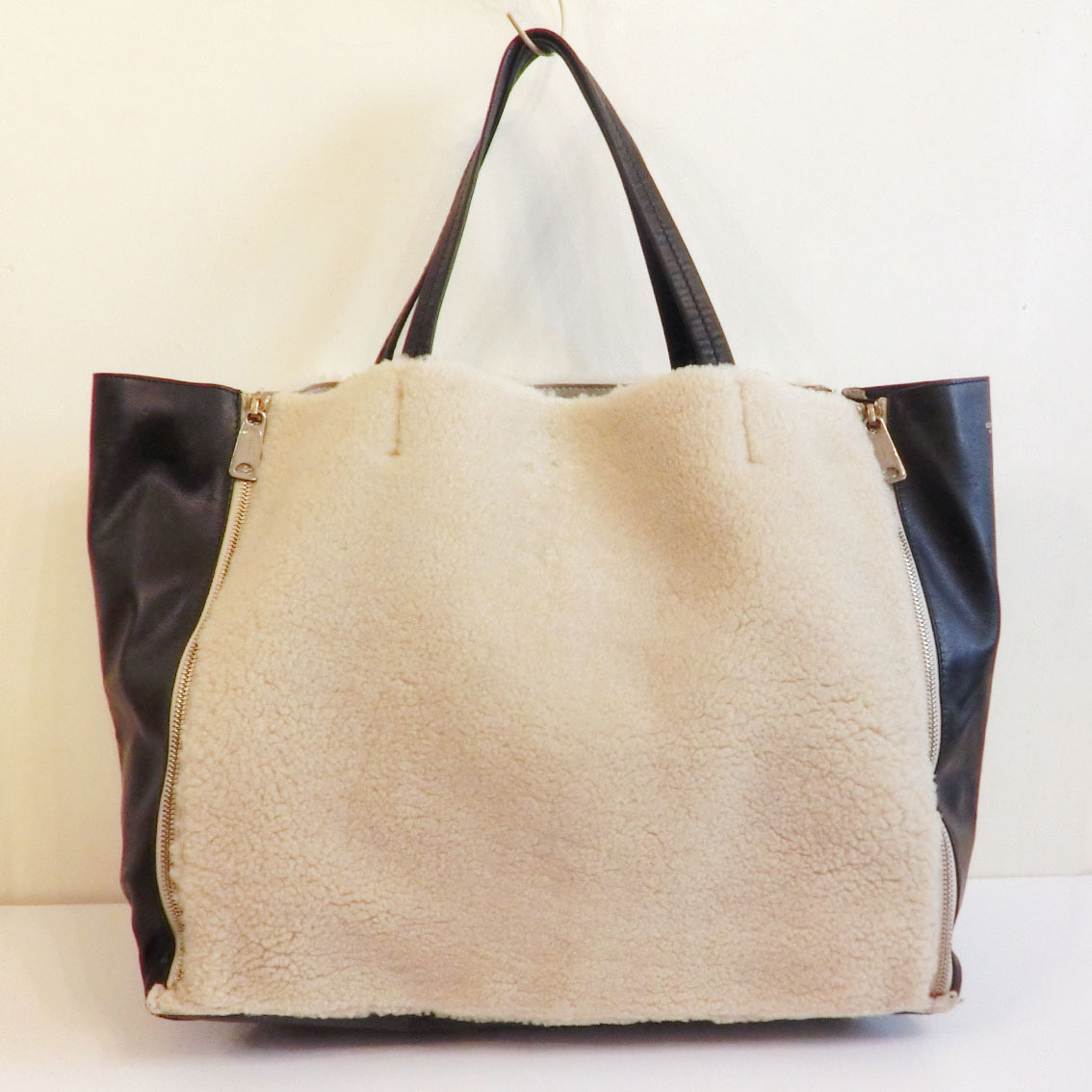 CELINE セリーヌ ムートン トートバッグ ホリゾンタルカバガゼット MADE IN ITALY 拍卖