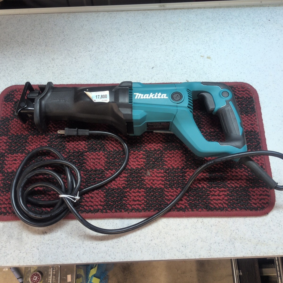 マキタ セーバーソー レシプロソー JR3051T 未使用ですが、通電、トリガーチェックしてます。拍卖