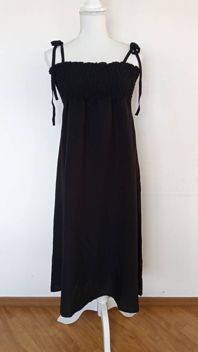 1854 ★★ flower ノースリーブワンピース サイズF 新品 黒 定価10208円拍卖