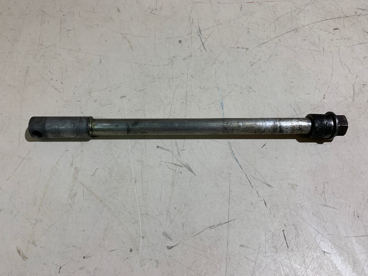Kawasaki カワサキ GPZ400R ZX400D フロントアクスルシャフト フロント アクスルシャフト シャフト バイクパーツ 修復・付け替え等に拍卖
