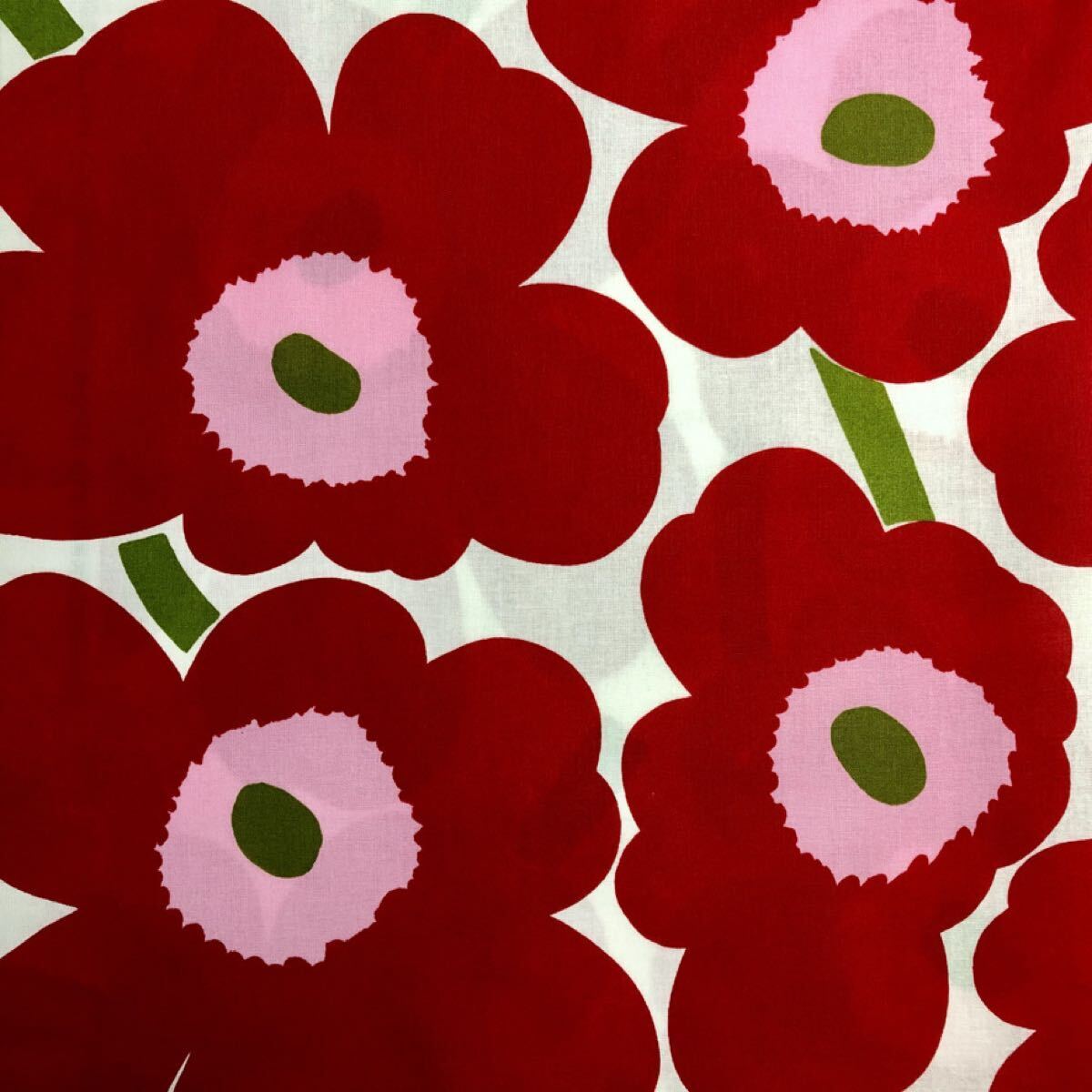 marimekko ハーフカットクロス/はぎれ ピエニウニッコ ラズベリー 廃番色 68×62cm マリメッコ拍卖