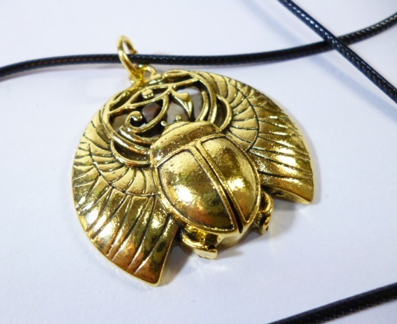 ¶ 古代エジプト ネックレス チョーカー ペンダント スカラベ ¶ ヒエログリフ エジプト Egypt 拍卖