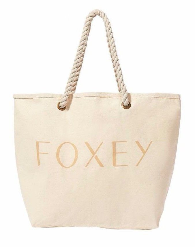 【未使用】2025年FOXEY フォクシー ノベルティーバッグ トートバッグ 人気 入手困難品 ロゴプリント エコバッグ【irodori-323】 拍卖