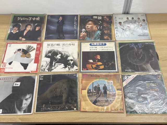 ▲01)【1点限り!】ニューミュージックなどのEPレコードまとめ売り約75点セット/7インチ/オフコースの見本盤/ニックニューサ―/鈴木康博/B拍卖