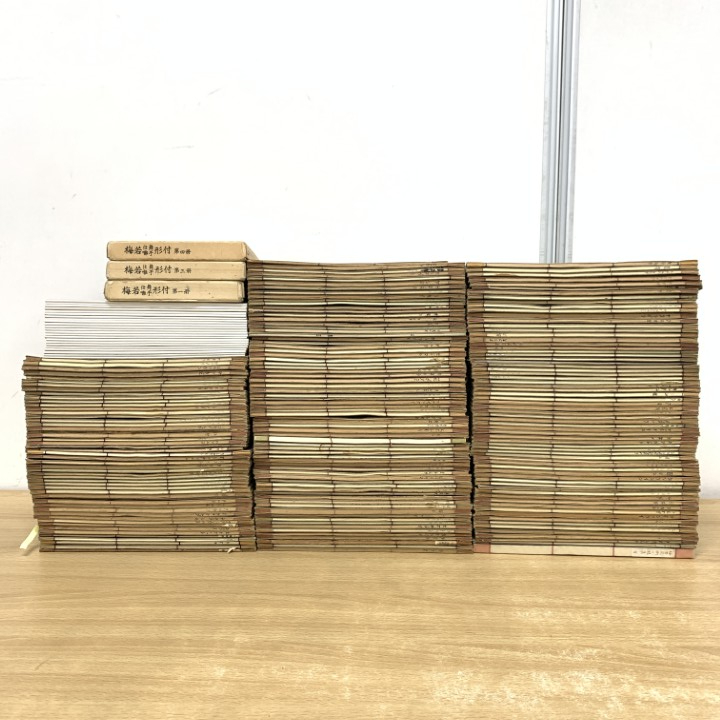 ■02)【1点限り!】能楽書林などの謡曲本/まとめ売り約210冊大量セット/梅若仕舞囃子形付/伝統芸能/古書/和綴じ本/狂言/羅生門/B拍卖