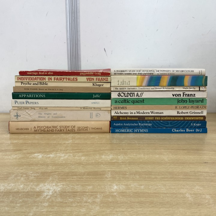 ▲01)【1点限り!】心理学などの洋書まとめ売り18冊セット/本/ユング/ドイツ/深層/ノイマン/精神/起源/歴史/分析/個別化/精神医学/研究/B拍卖