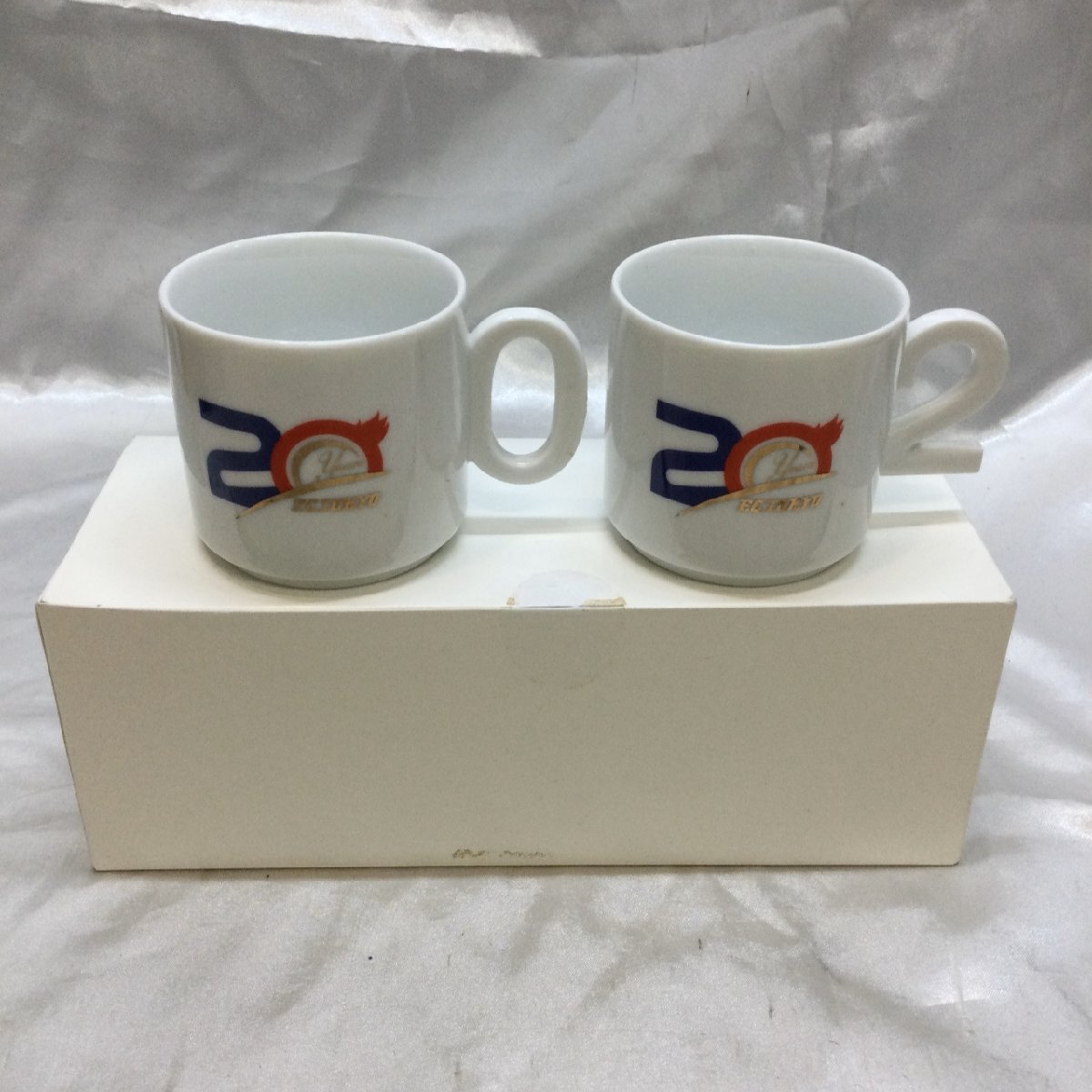 【未使用品/TO】陶器 20 プラスディー takuya hoshiko ナンバーカップ マグカップ 2個セット ペアカップ RS0908/0000拍卖