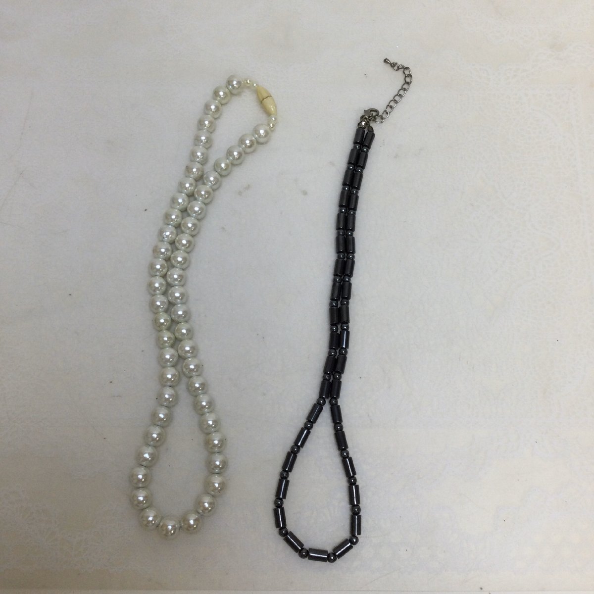 【保管品/CH 】磁気ネックレス フェイクパール 男女兼用 健康 肩こり アクセサリー ファッション 計2本 お買得 RS0921/0000拍卖