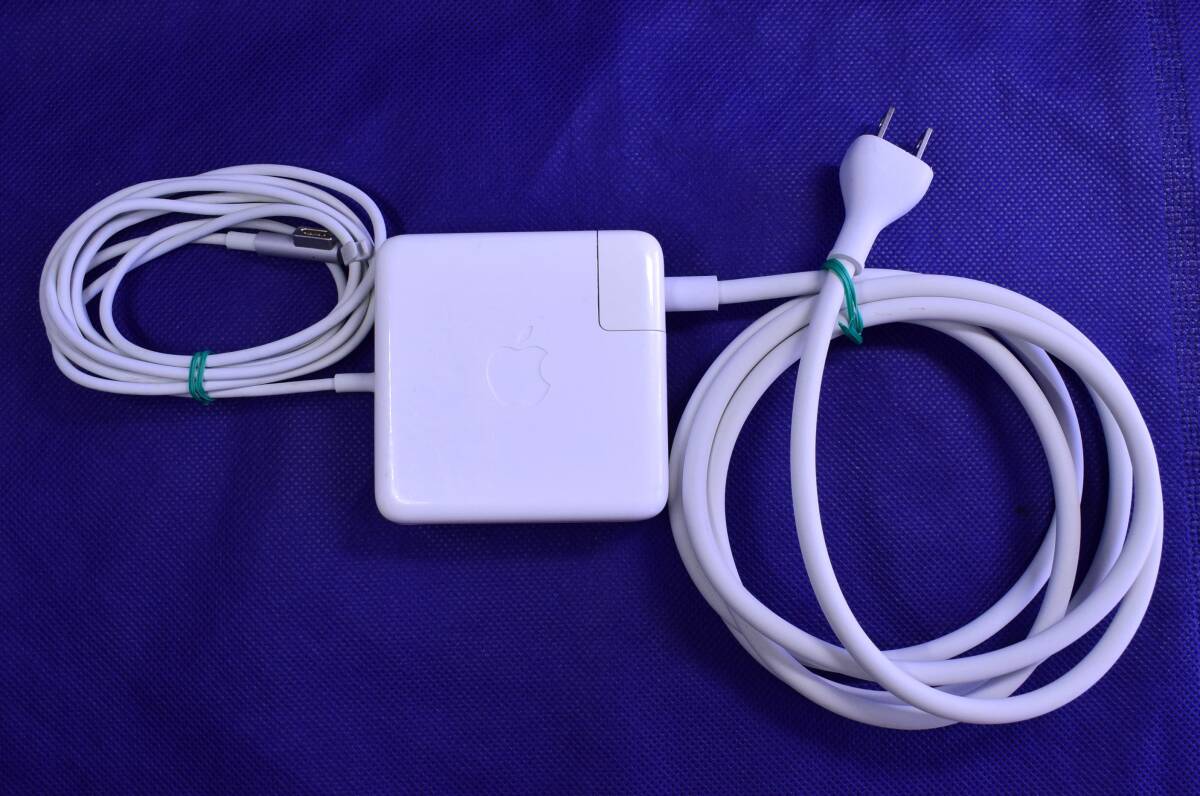 Apple MacBook Pro 60W MagSafe AC アダプター A1344 16.5V 3.65A 拍卖