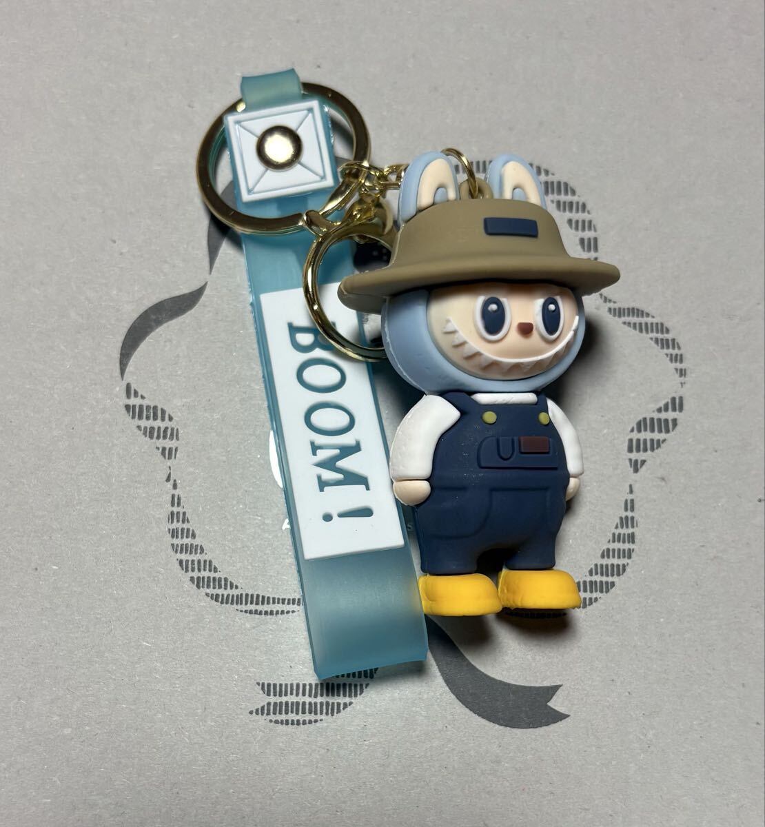 ラバー素材の謎のうさぎのキャラクター*BOOM!*キーホルダー①拍卖