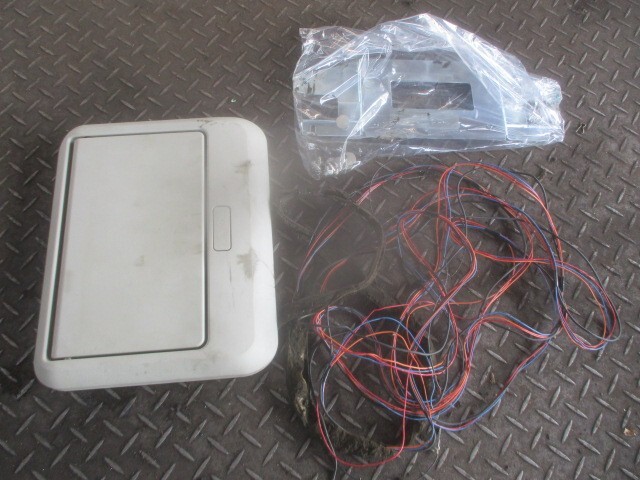 ニッサン HC26 セレナ テレビ・ナビ リアモニター フリップダウン 純正 B8090-89920拍卖