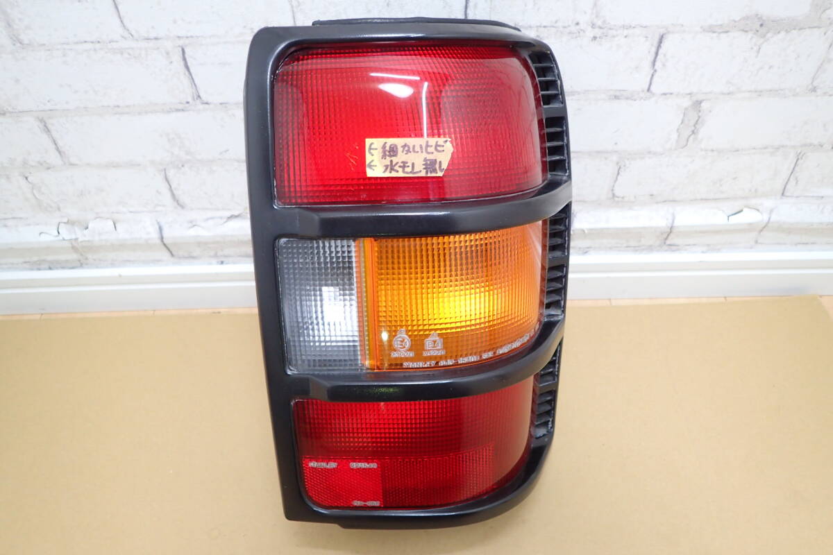 パジェロ テールライト ランプ右 Q-V24WG 1992年 W09A51 RTK591734MT拍卖