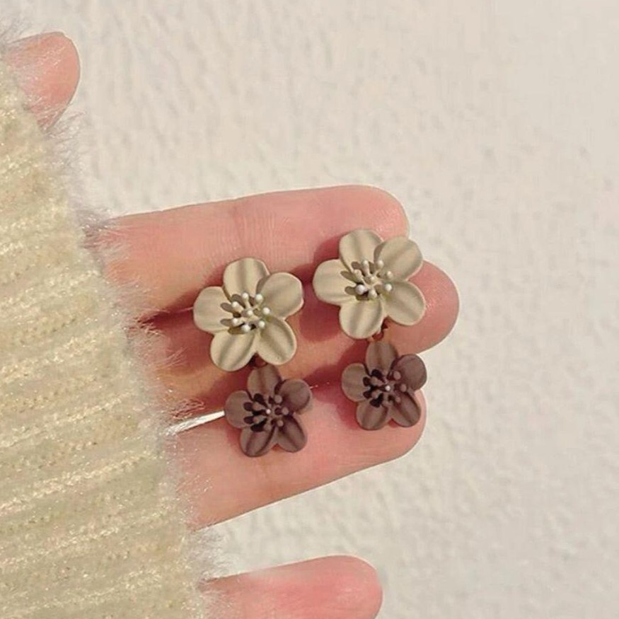 和風ピアス 梅の花 2連 マットブラウン くすみカラー 晴れ着 着物 成人式 #150拍卖