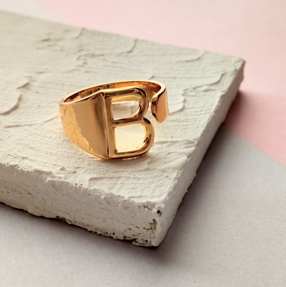 【推し活におすすめ】イニシャル オープンリング B ゴールド 指輪 ペア 韓国 推し活 #74拍卖
