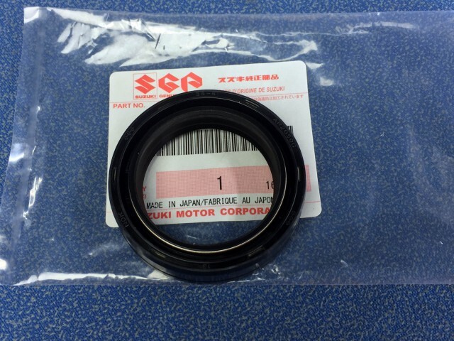 GS750/750E用 フロントフォークのオイルシール 2個セット 新品 【 ゼス 】拍卖