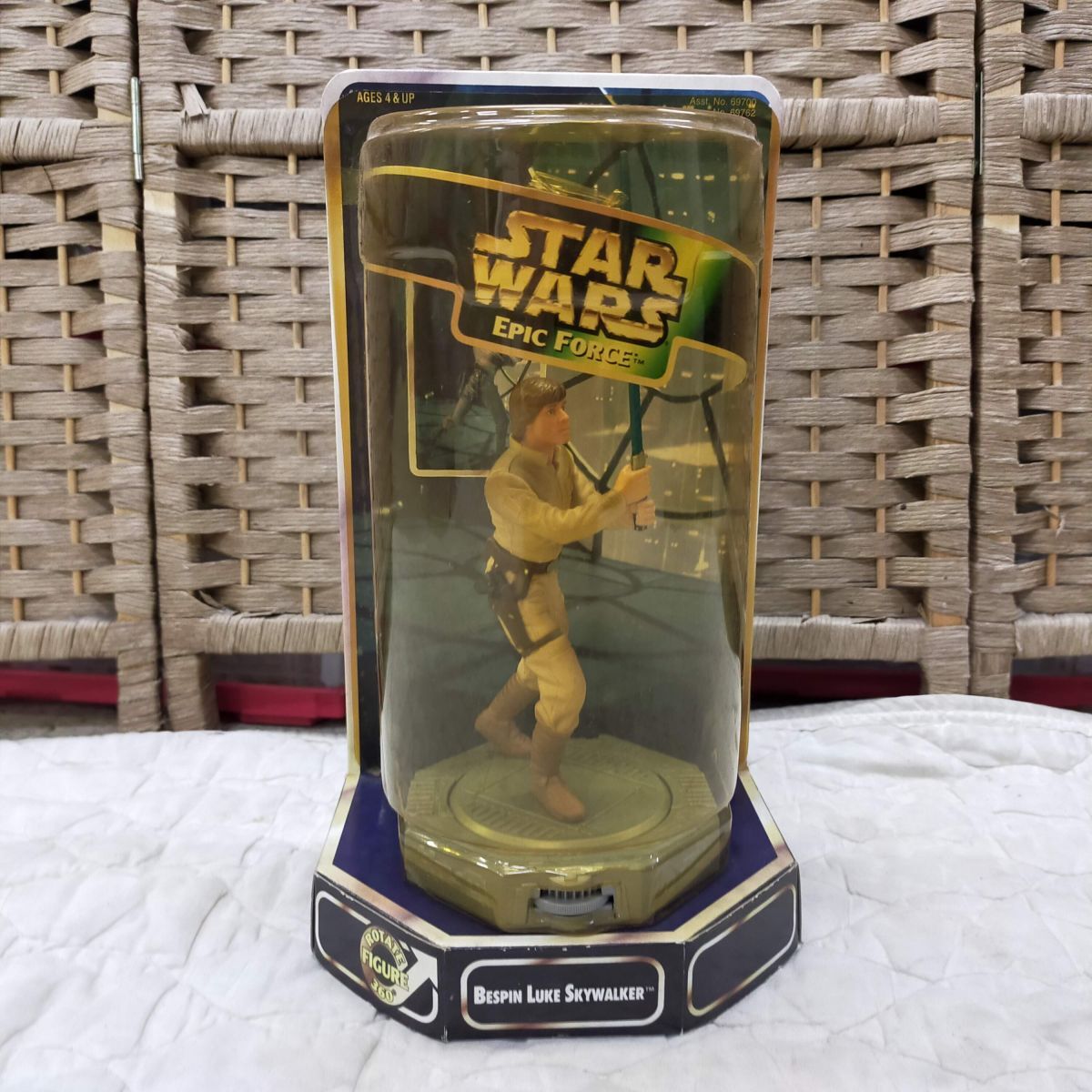 E18-20250916-566 STAR WARS EPIC FORCE ベスピン・ルーク・スカイウォーカー フィギュア 未開封拍卖