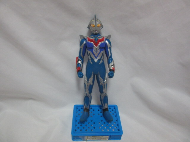 ソフビ  ウルトラマンネクサス ジュネッスブルー 全高約17センチ バンダイ ウルトラヒーローシリーズ拍卖