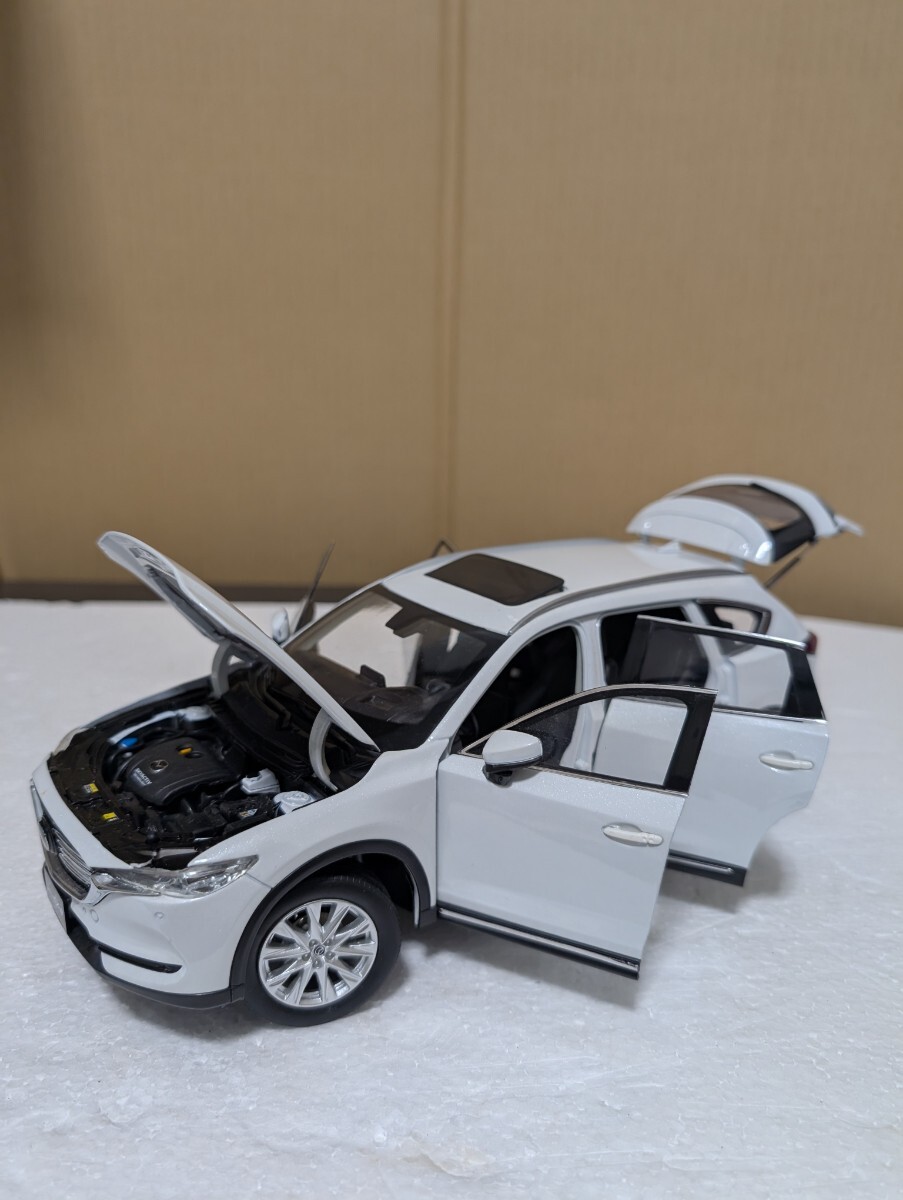 非売品 MAZDA特注 マツダ CX-8 パール ミニカー 1/18 MAZDA ボンネット開閉 全ドア開閉 サンルーフチルト リアゲート開閉 ドアミラー開閉拍卖