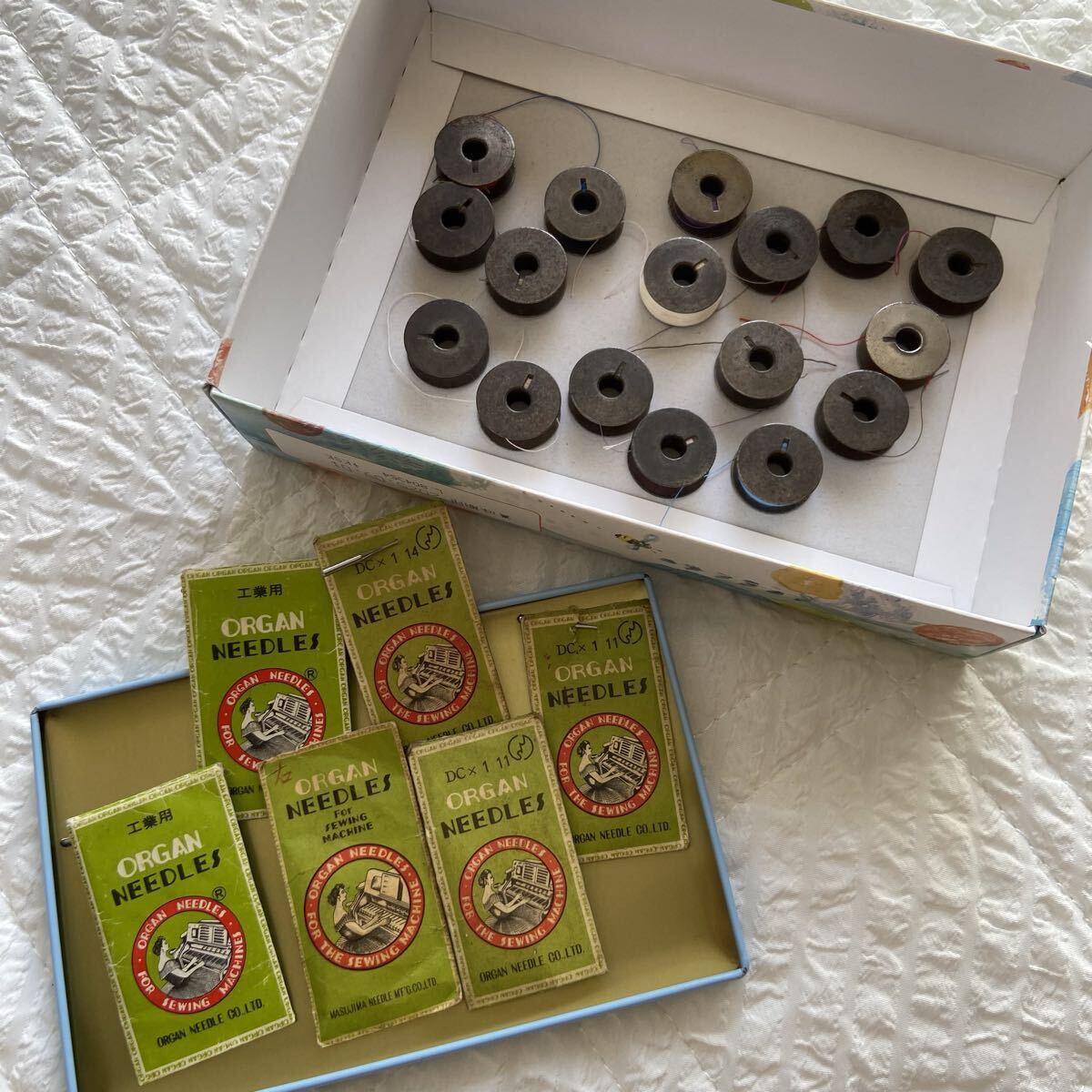 送料込み 工業用・職業用ミシン用 カット有り ボビン ミシン針 大量 まとめ売り拍卖