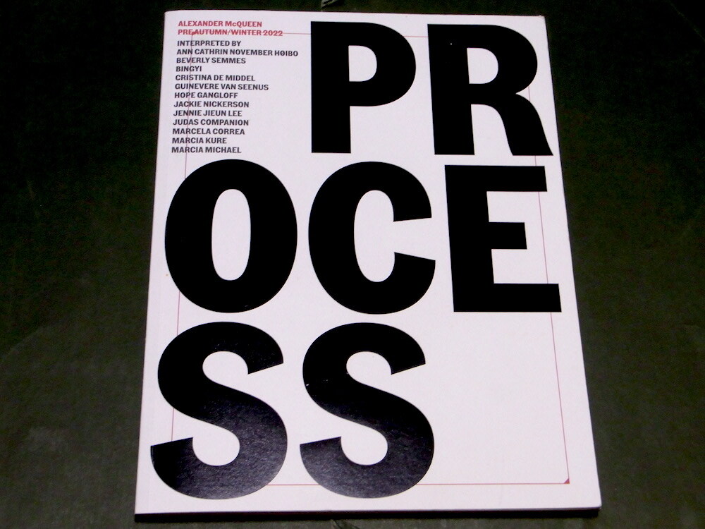 PROCESS magazine Alexander McQUEEN PREAUTUMN / WINTER 2022 アレキサンダー・マックイーン デザイン lookbook拍卖