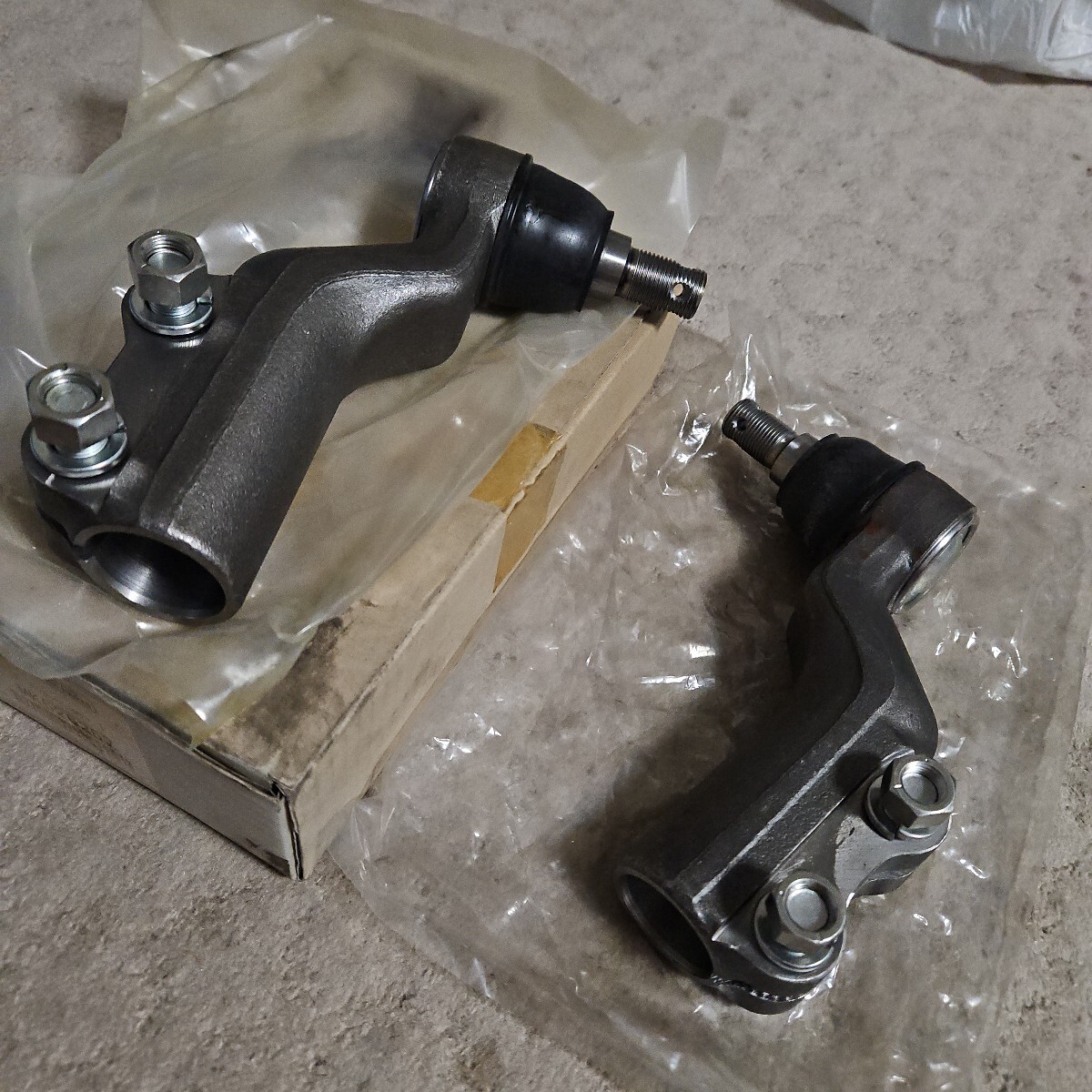 三菱ふそうファイター4t タイロッドエンド 左右セット拍卖